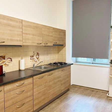 Modern Apartment Krakovska プラハ エクステリア 写真